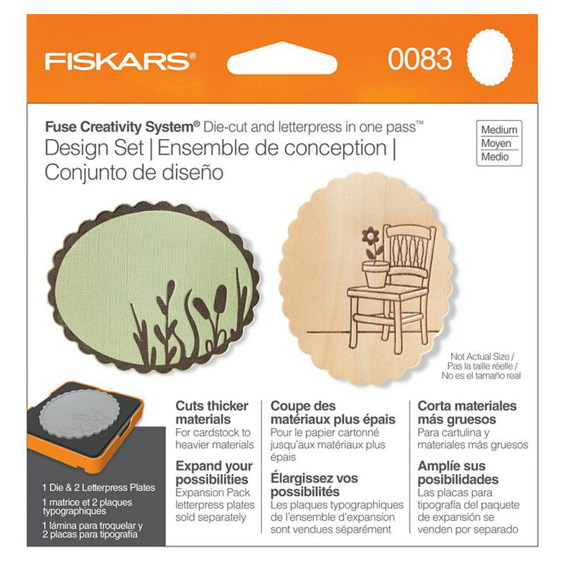 Fiskars Thick Material Scalloped Oval